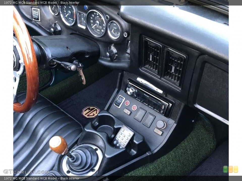 Black Interior Controls for the 1972 MG MGB  #138726876