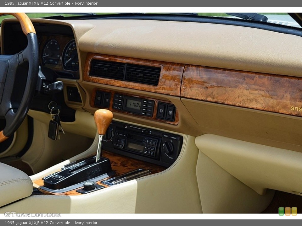 Ivory Interior Controls for the 1995 Jaguar XJ XJS V12 Convertible #138729906