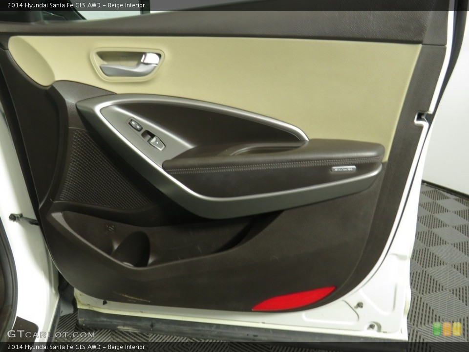Beige Interior Door Panel for the 2014 Hyundai Santa Fe GLS AWD #138735312