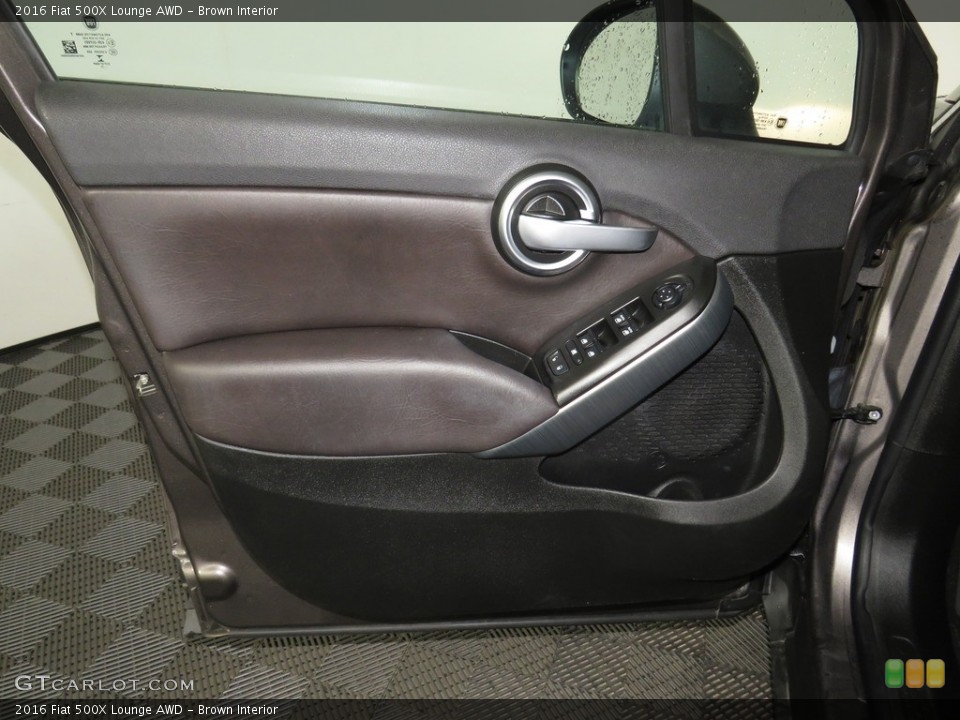 Brown Interior Door Panel for the 2016 Fiat 500X Lounge AWD #138737097