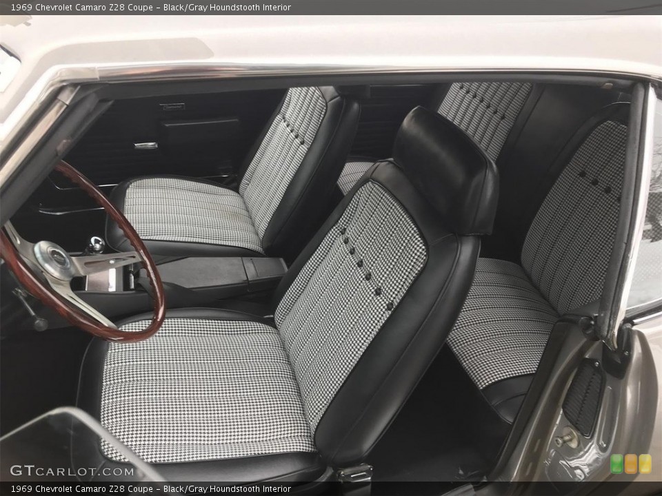 Black/Gray Houndstooth Interior Photo for the 1969 Chevrolet Camaro Z28 Coupe #138737169
