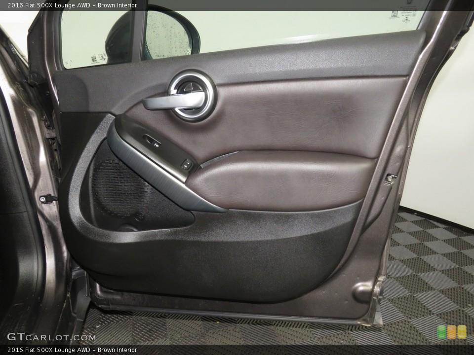 Brown Interior Door Panel for the 2016 Fiat 500X Lounge AWD #138737253