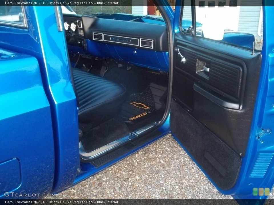 Black Interior Front Seat for the 1979 Chevrolet C/K C10 Custom Deluxe Regular Cab #138745110