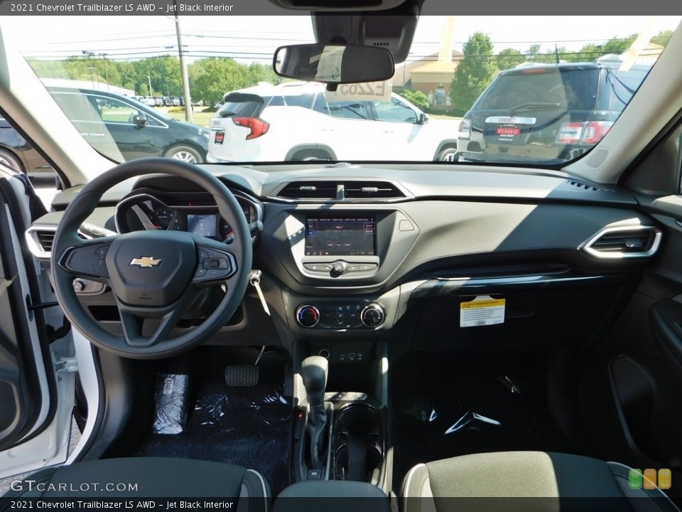 Jet Black Interior Dashboard for the 2021 Chevrolet Trailblazer LS AWD #138746610