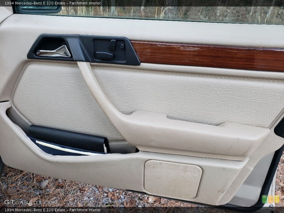 Parchment Interior Door Panel for the 1994 Mercedes-Benz E 320 Estate #138751986