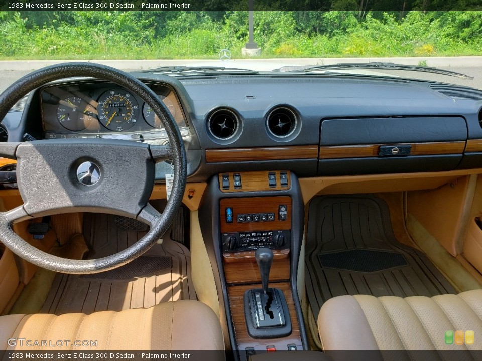 Palomino Interior Dashboard for the 1983 Mercedes-Benz E Class 300 D Sedan #138752741