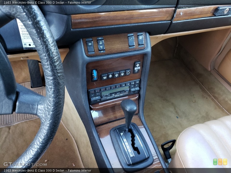 Palomino Interior Controls for the 1983 Mercedes-Benz E Class 300 D Sedan #138756309