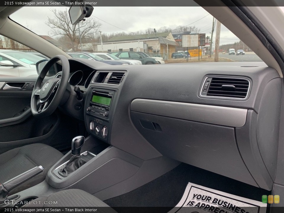 Titan Black Interior Dashboard for the 2015 Volkswagen Jetta SE Sedan #138759786