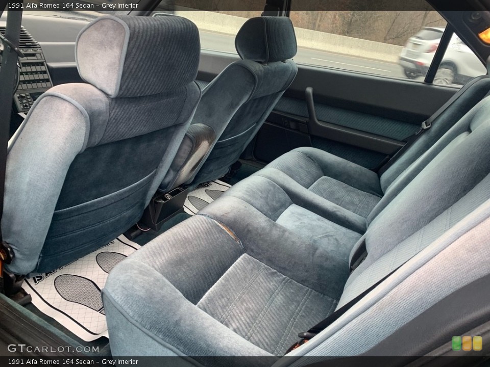 Grey Interior Rear Seat for the 1991 Alfa Romeo 164 Sedan #138763248