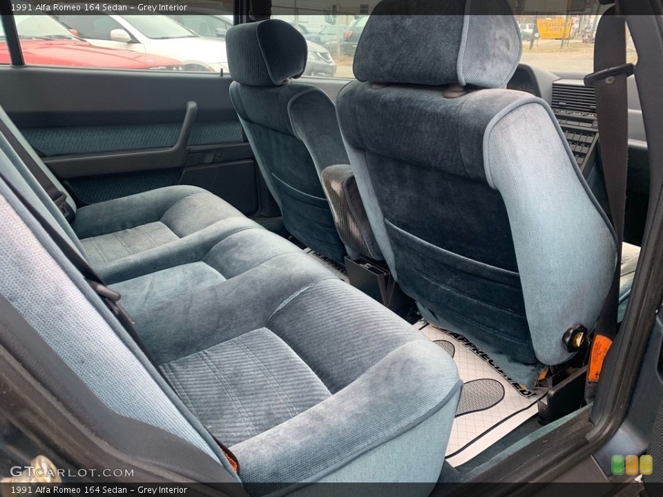 Grey Interior Rear Seat for the 1991 Alfa Romeo 164 Sedan #138763257