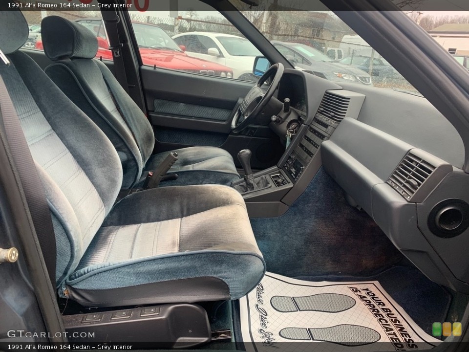 Grey Interior Front Seat for the 1991 Alfa Romeo 164 Sedan #138763272