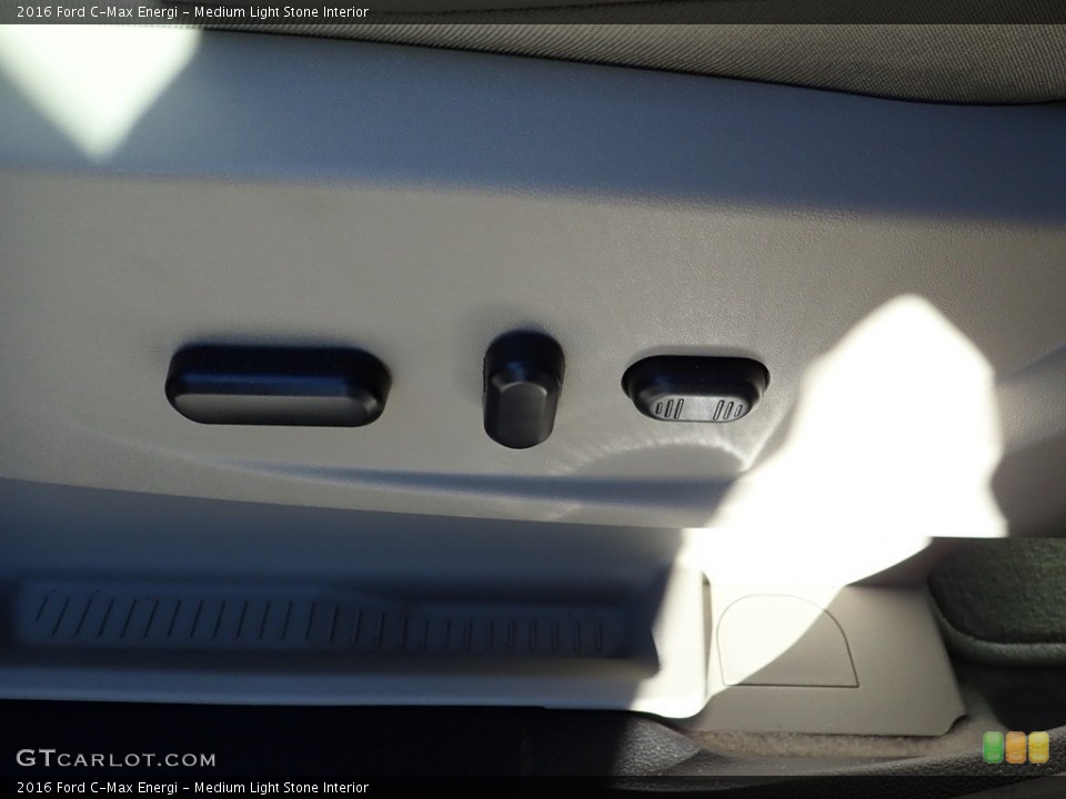 Medium Light Stone Interior Front Seat for the 2016 Ford C-Max Energi #138764409