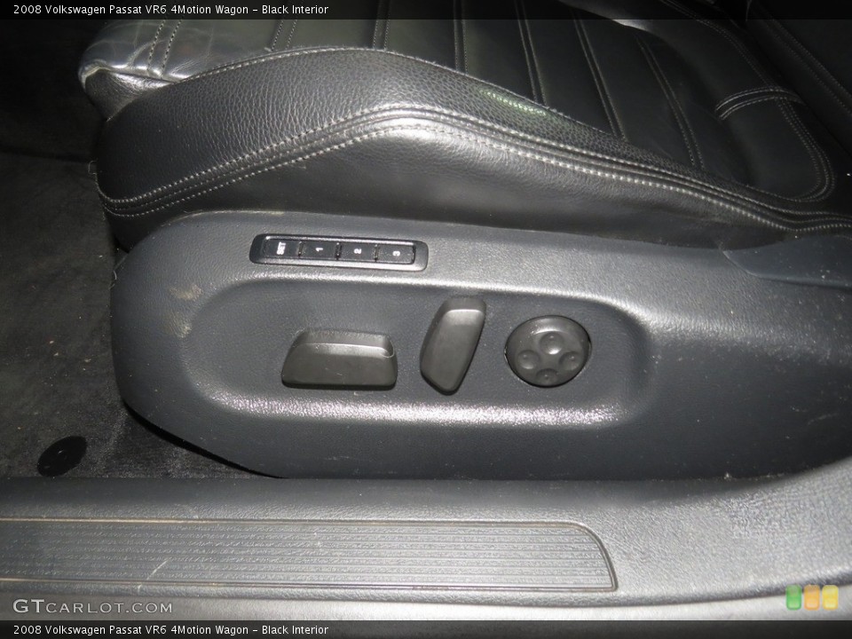 Black Interior Front Seat for the 2008 Volkswagen Passat VR6 4Motion Wagon #138766068