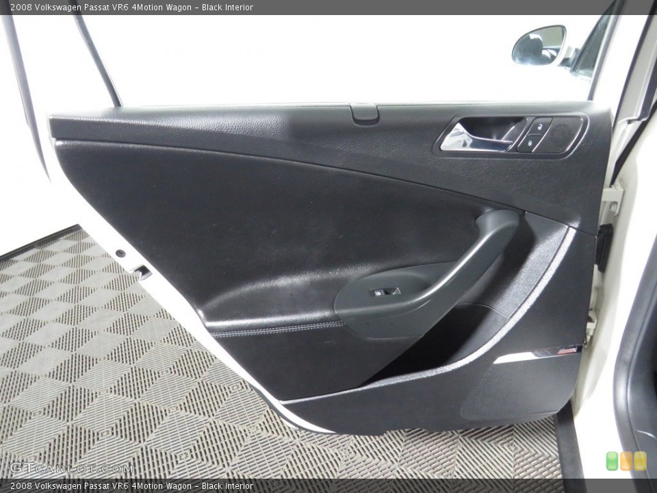 Black Interior Door Panel for the 2008 Volkswagen Passat VR6 4Motion Wagon #138766104