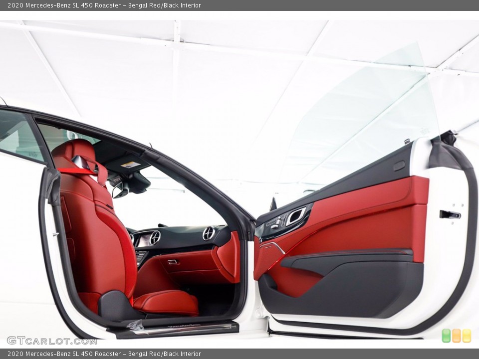 Bengal Red/Black Interior Door Panel for the 2020 Mercedes-Benz SL 450 Roadster #138776316