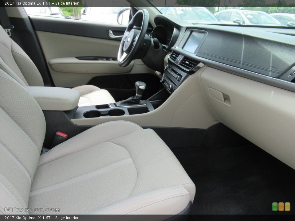 Beige Interior Photo for the 2017 Kia Optima LX 1.6T #138786668