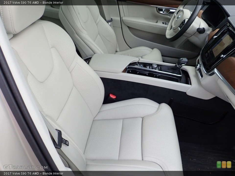 Blonde Interior Front Seat for the 2017 Volvo S90 T6 AWD #138804683