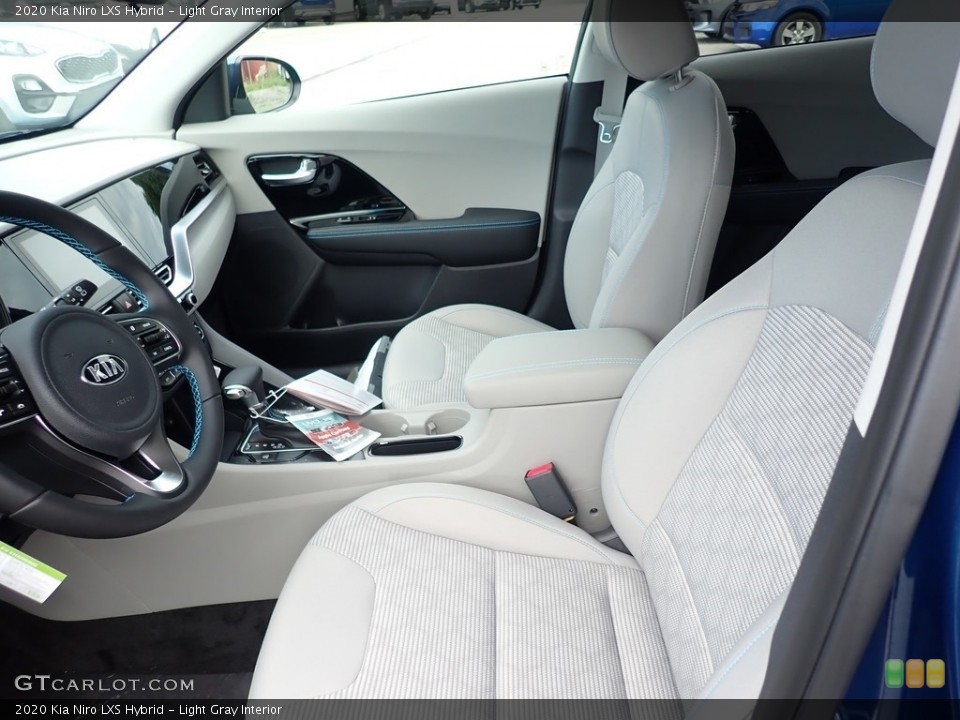 Light Gray Interior Photo for the 2020 Kia Niro LXS Hybrid #138805772