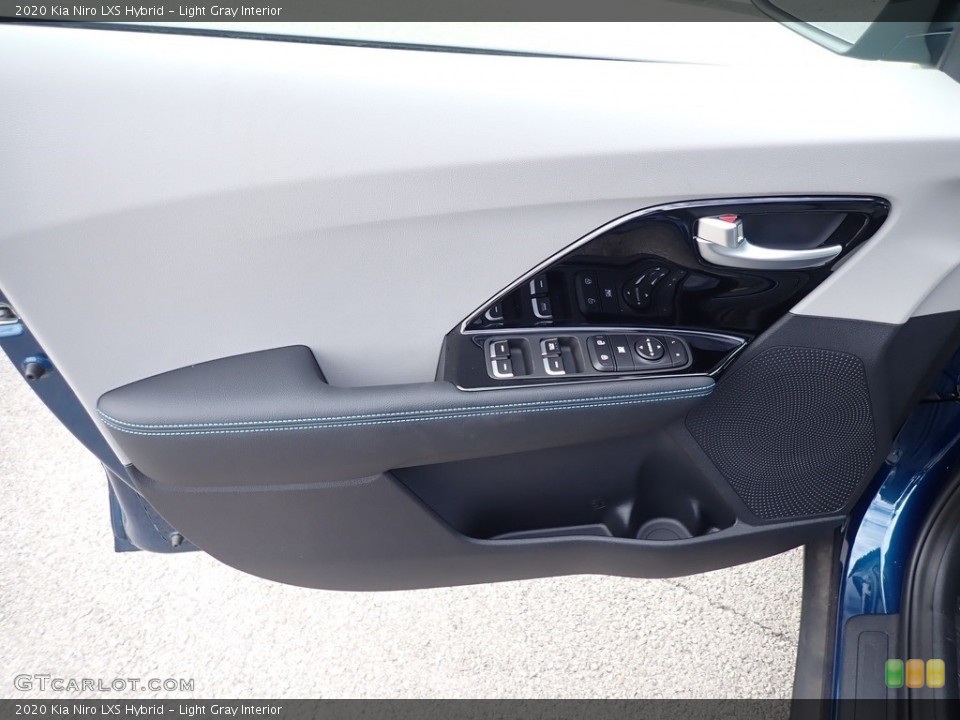 Light Gray Interior Door Panel for the 2020 Kia Niro LXS Hybrid #138805793