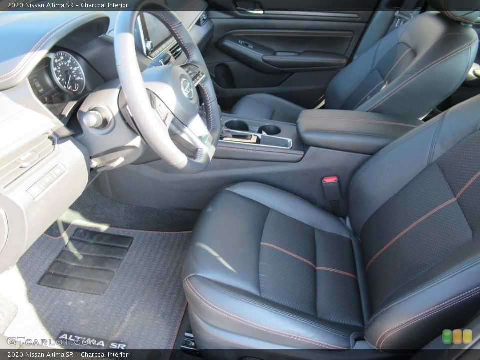 Charcoal Interior Photo for the 2020 Nissan Altima SR #138816413