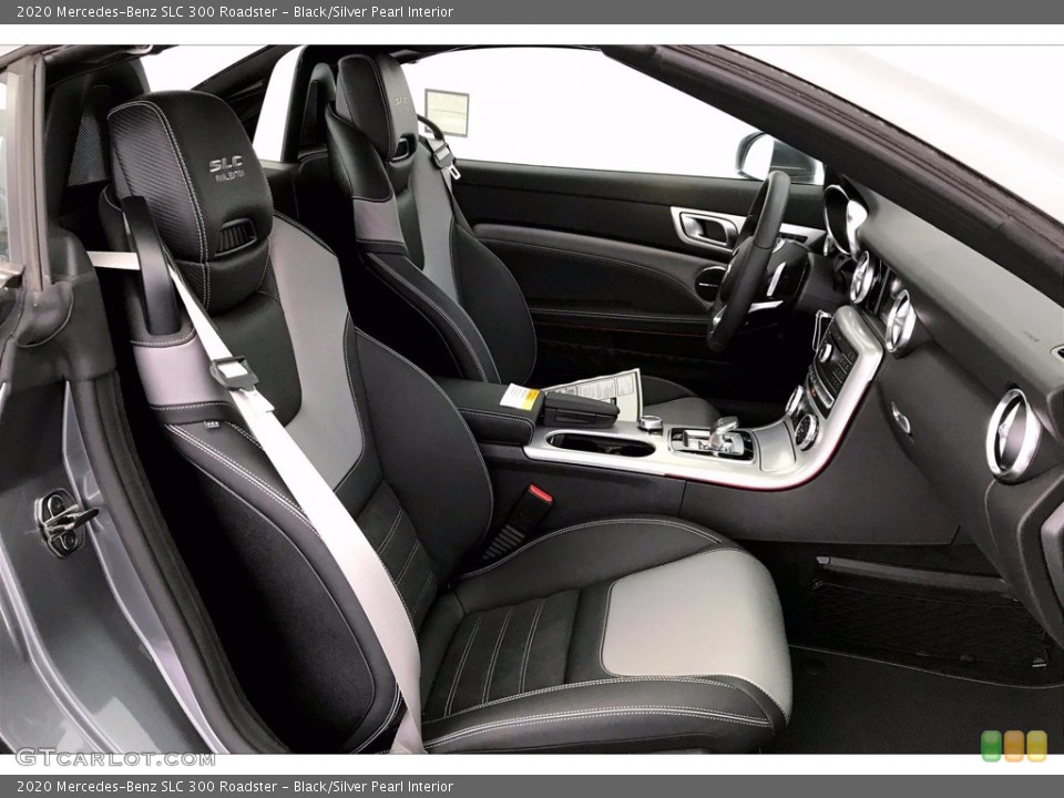 Black/Silver Pearl 2020 Mercedes-Benz SLC Interiors