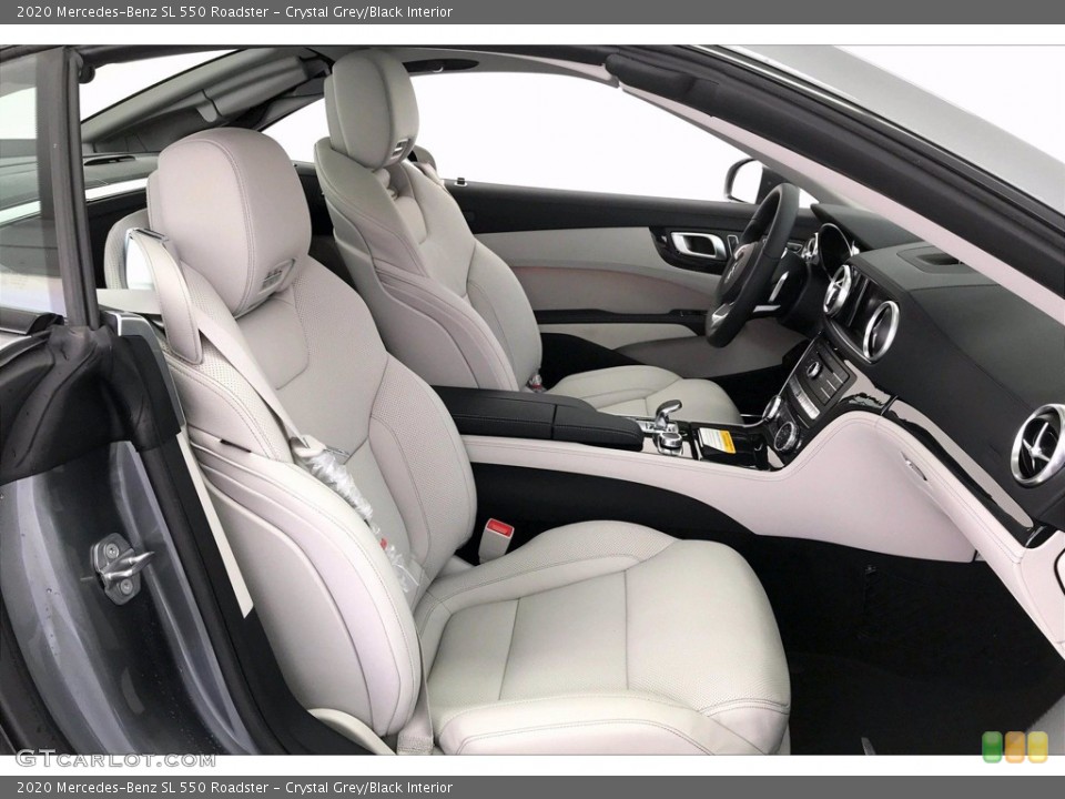 Crystal Grey/Black 2020 Mercedes-Benz SL Interiors