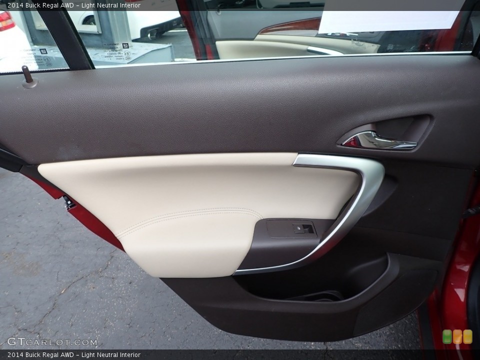 Light Neutral Interior Door Panel for the 2014 Buick Regal AWD #138838388