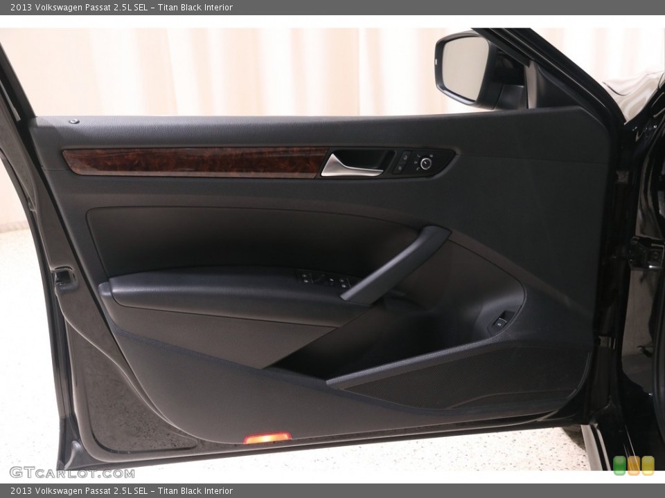Titan Black Interior Door Panel for the 2013 Volkswagen Passat 2.5L SEL #138841865