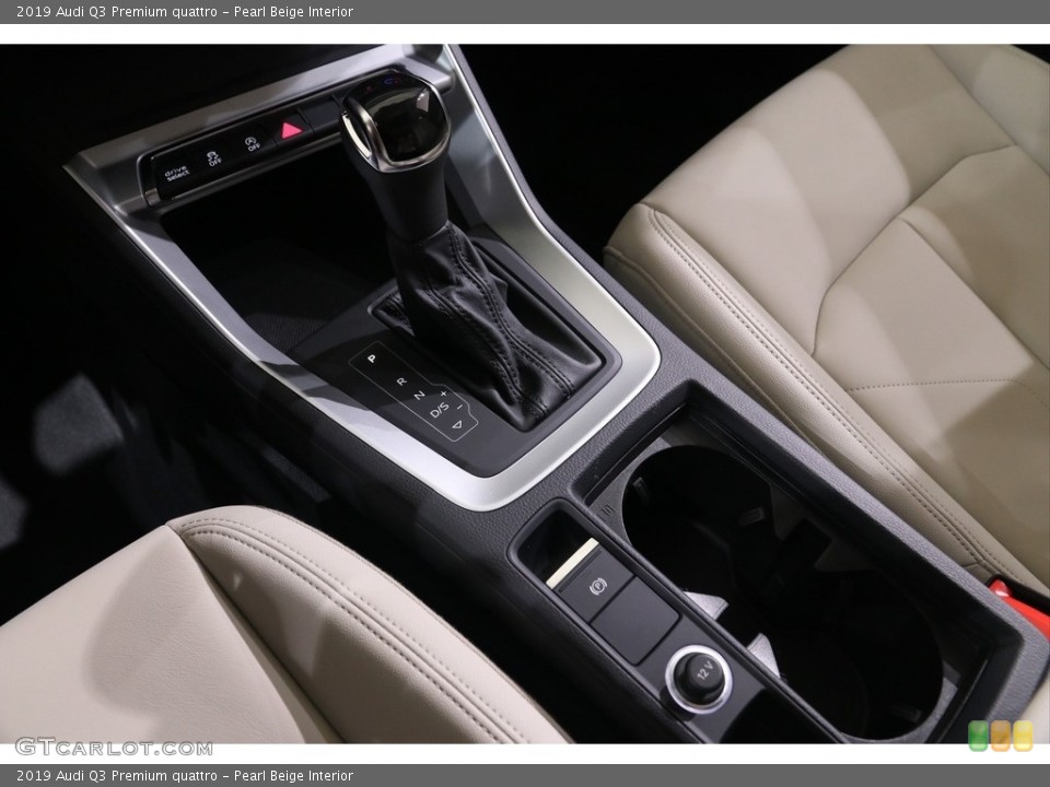 Pearl Beige Interior Transmission for the 2019 Audi Q3 Premium quattro #138875195