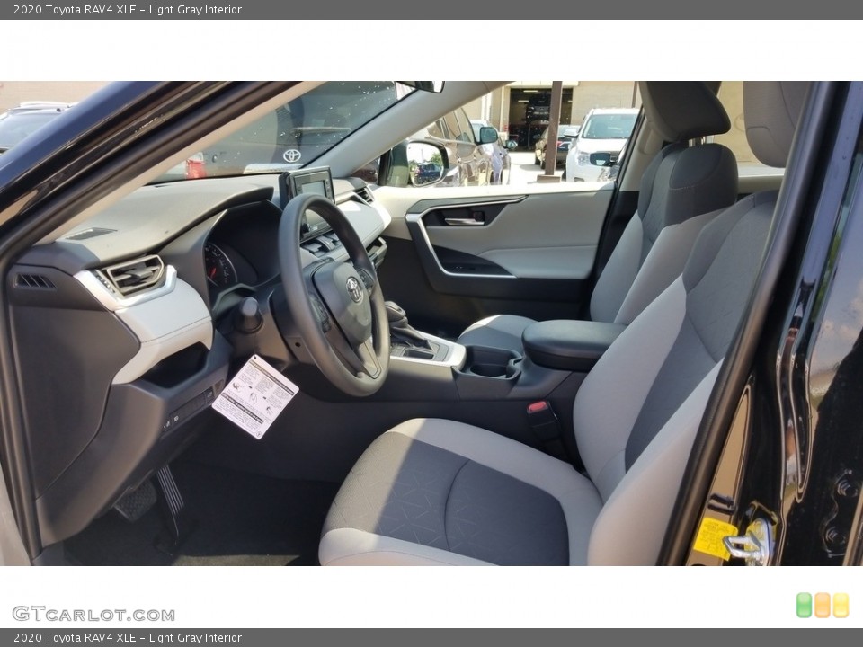 Light Gray Interior Photo for the 2020 Toyota RAV4 XLE #138884762
