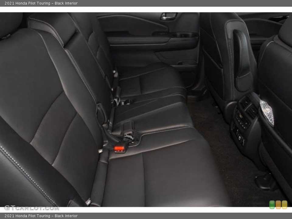 Black Interior Rear Seat for the 2021 Honda Pilot Touring #138901301