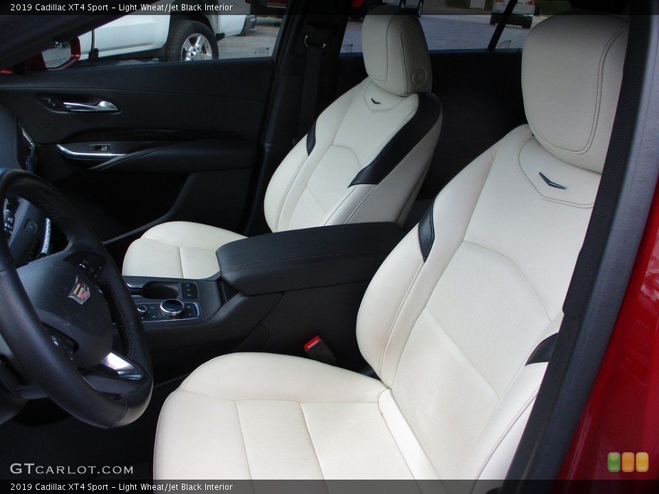 Light Wheat/Jet Black Interior Photo for the 2019 Cadillac XT4 Sport #138909836