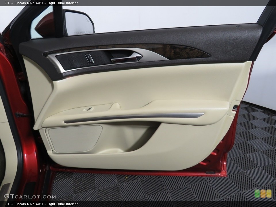 Light Dune Interior Door Panel for the 2014 Lincoln MKZ AWD #138917030