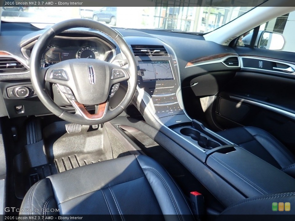 Ebony Interior Photo for the 2016 Lincoln MKZ 3.7 AWD #138943784