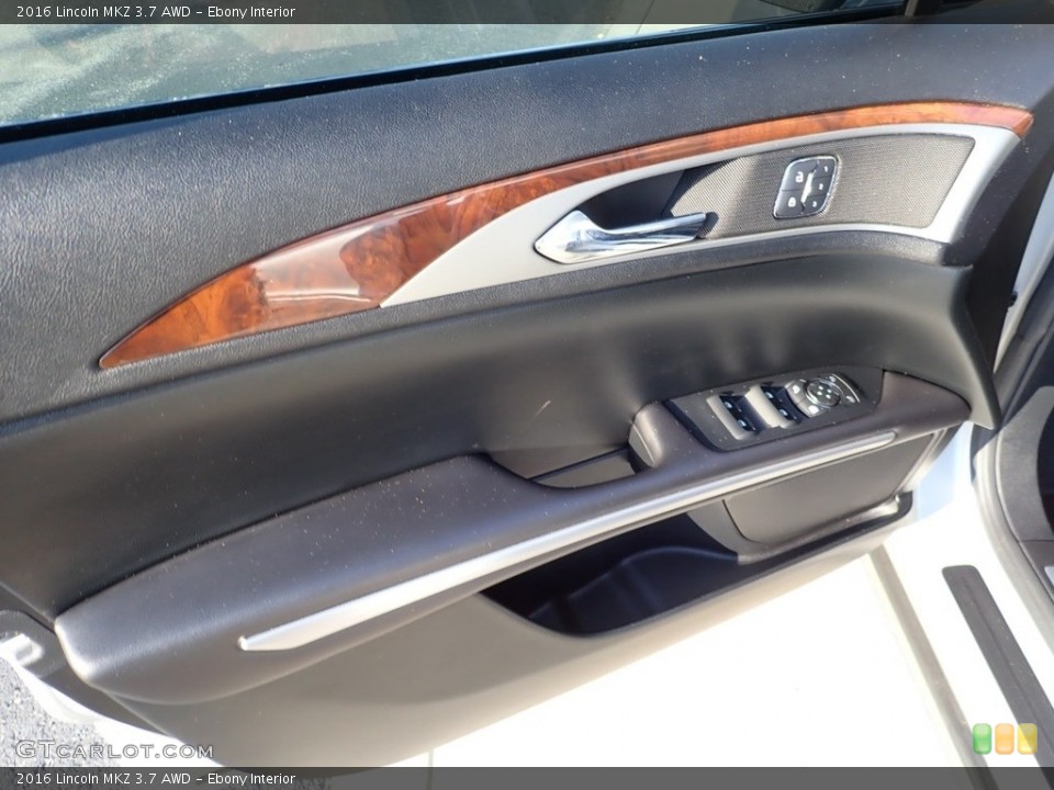Ebony Interior Door Panel for the 2016 Lincoln MKZ 3.7 AWD #138943799