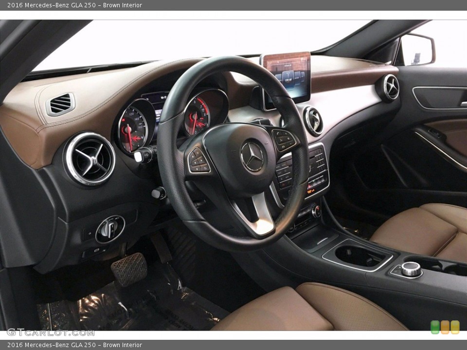 Brown 2016 Mercedes-Benz GLA Interiors