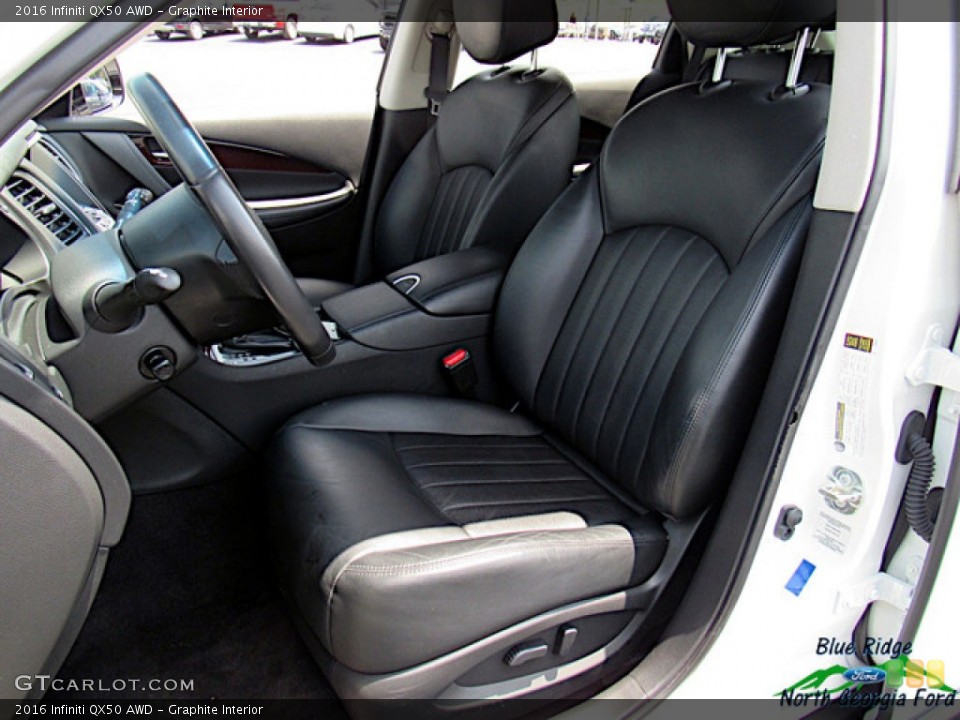 Graphite Interior Photo for the 2016 Infiniti QX50 AWD #138963215