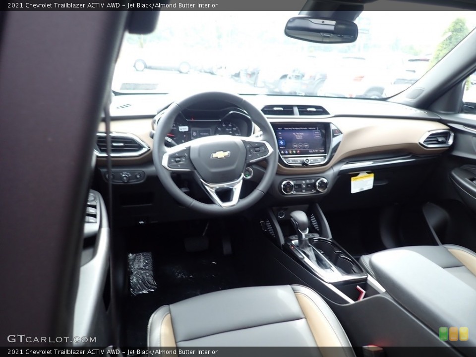 Jet Black/Almond Butter Interior Photo for the 2021 Chevrolet Trailblazer ACTIV AWD #138969174