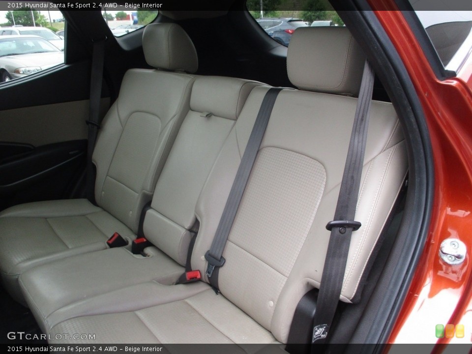 Beige Interior Rear Seat for the 2015 Hyundai Santa Fe Sport 2.4 AWD #138986085