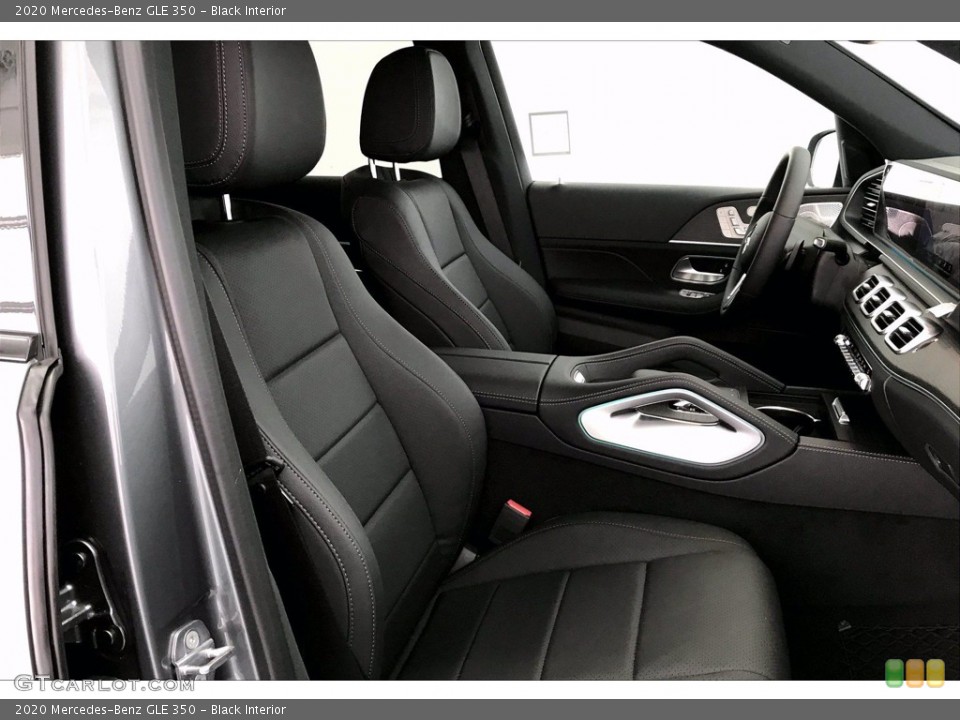 Black Interior Photo for the 2020 Mercedes-Benz GLE 350 #139002845