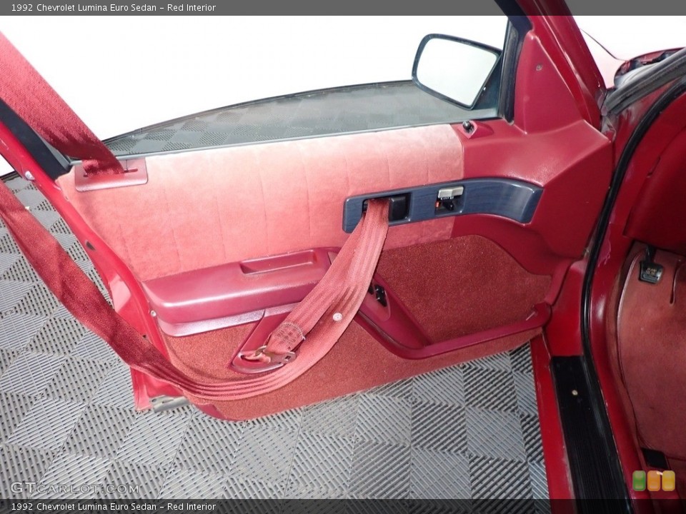 Red Interior Door Panel for the 1992 Chevrolet Lumina Euro Sedan #139015239