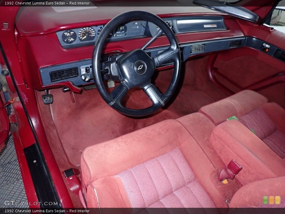 Red Interior Photo for the 1992 Chevrolet Lumina Euro Sedan #139015272