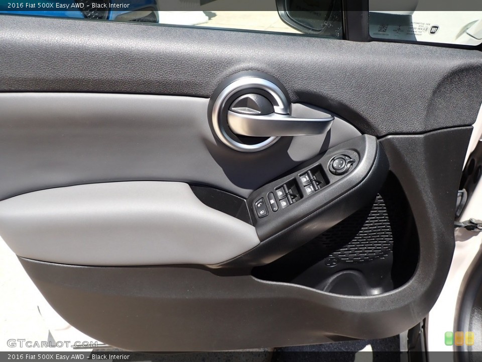 Black Interior Door Panel for the 2016 Fiat 500X Easy AWD #139020813