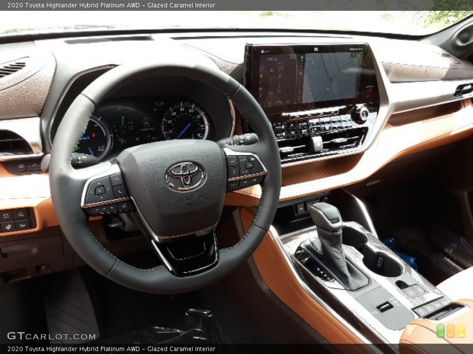 Glazed Caramel Interior Dashboard for the 2020 Toyota Highlander Hybrid Platinum AWD #139040549