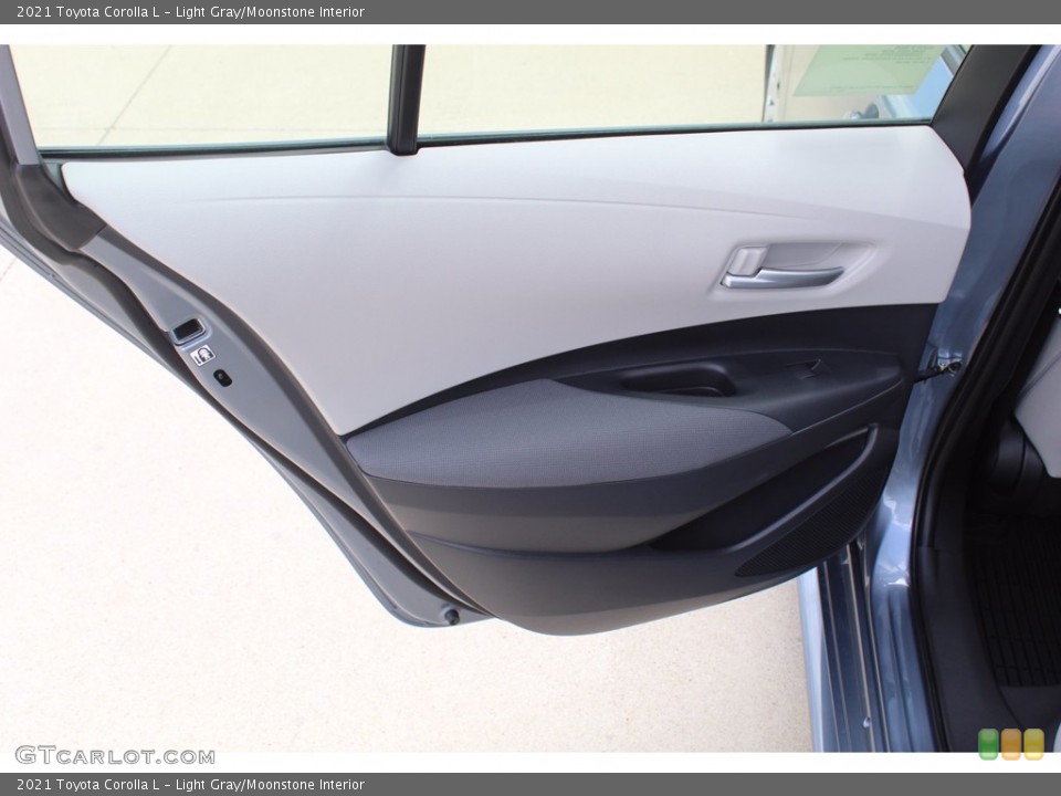 Light Gray/Moonstone Interior Door Panel for the 2021 Toyota Corolla L #139047139