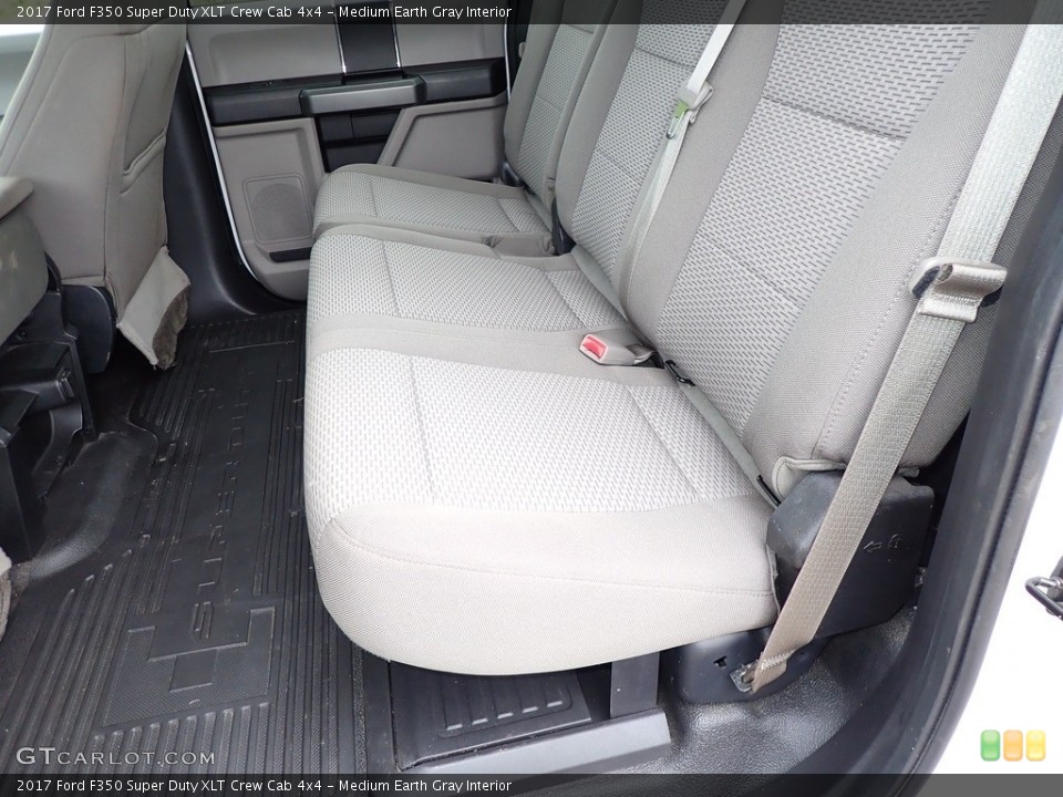 Medium Earth Gray Interior Rear Seat for the 2017 Ford F350 Super Duty XLT Crew Cab 4x4 #139054596