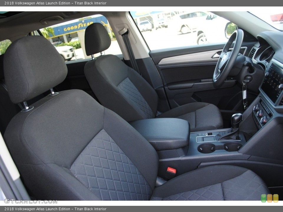 Titan Black Interior Front Seat for the 2018 Volkswagen Atlas Launch Edition #139075552