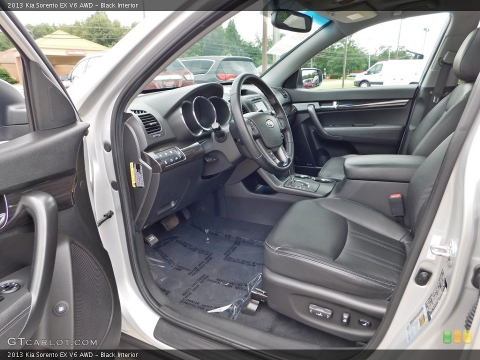 Black Interior Front Seat for the 2013 Kia Sorento EX V6 AWD #139117066