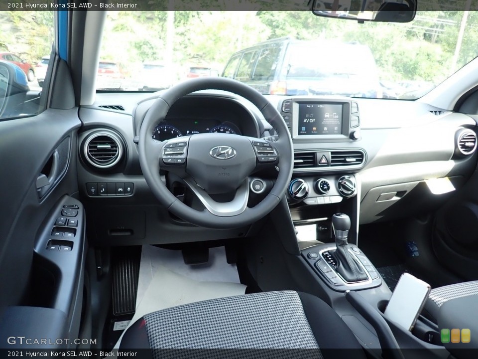 Black Interior Front Seat for the 2021 Hyundai Kona SEL AWD #139139312