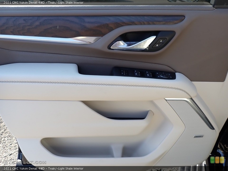 Teak/­Light Shale Interior Door Panel for the 2021 GMC Yukon Denali 4WD #139141955